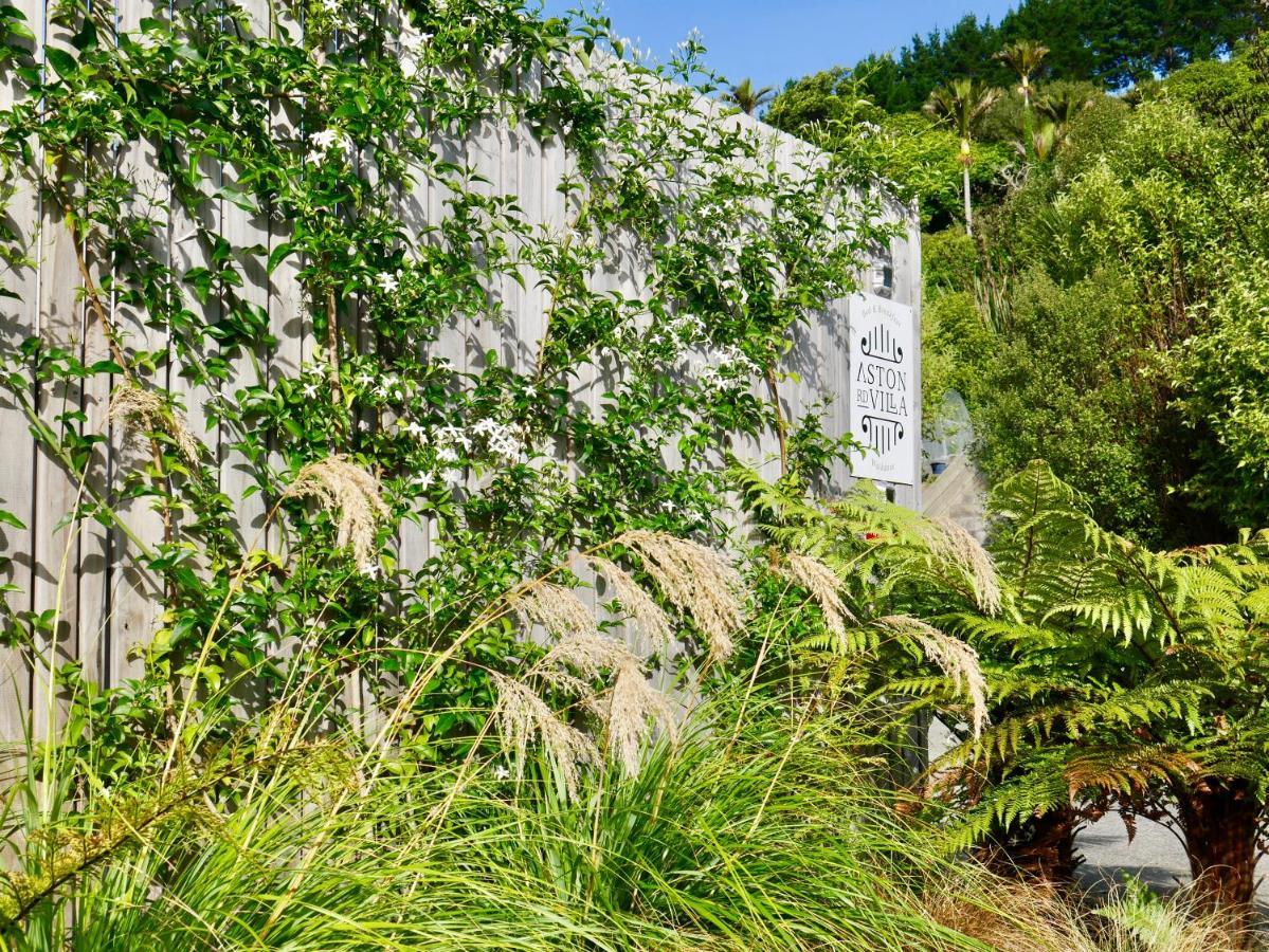 Aston Road Villa Bed & Breakfast Waikanae Exterior foto